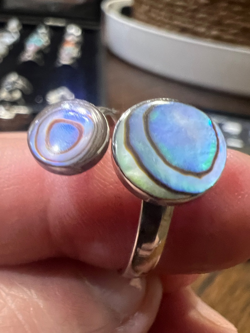 Sterling Silver Open Band Abalone Disk Ring — Iridescent Blue Size 6.5